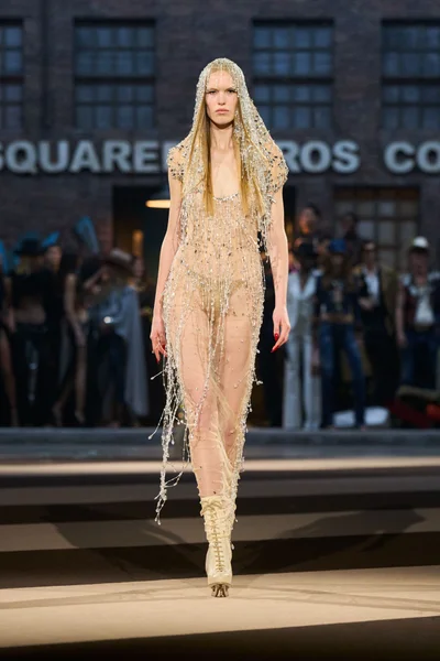 Look 65
